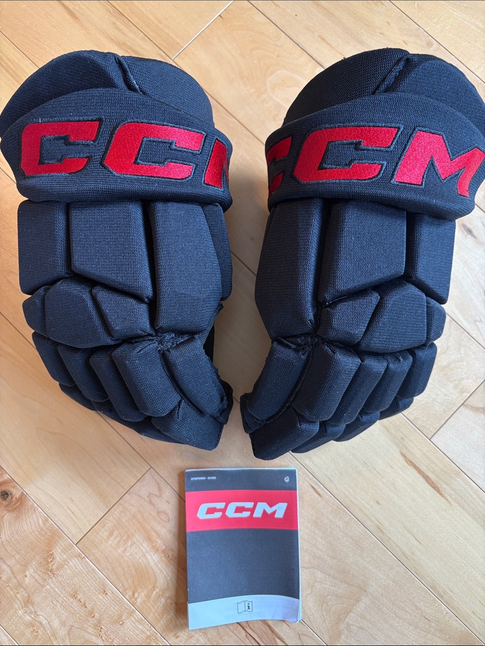 Brantford 99ers CCM 85C Hockey Gloves -12”/30cms